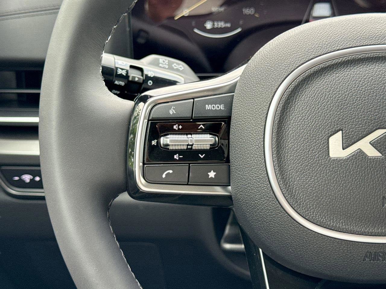 2025 Kia Carnival SX Prestige - Photo 35