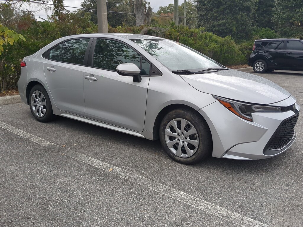 Used 2022 Toyota Corolla LE Sedan