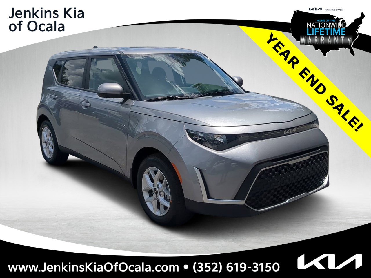 2025 Kia Soul LX's photo