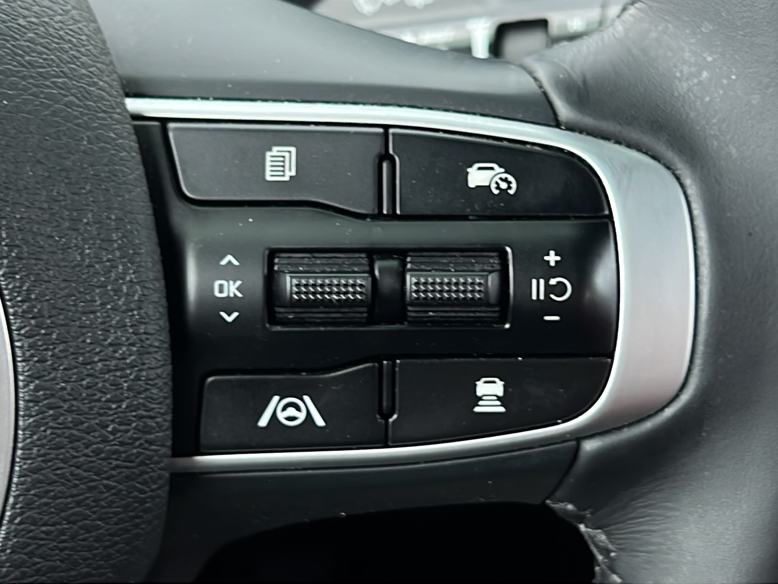 2025 Kia Sportage SX Prestige - Photo 33
