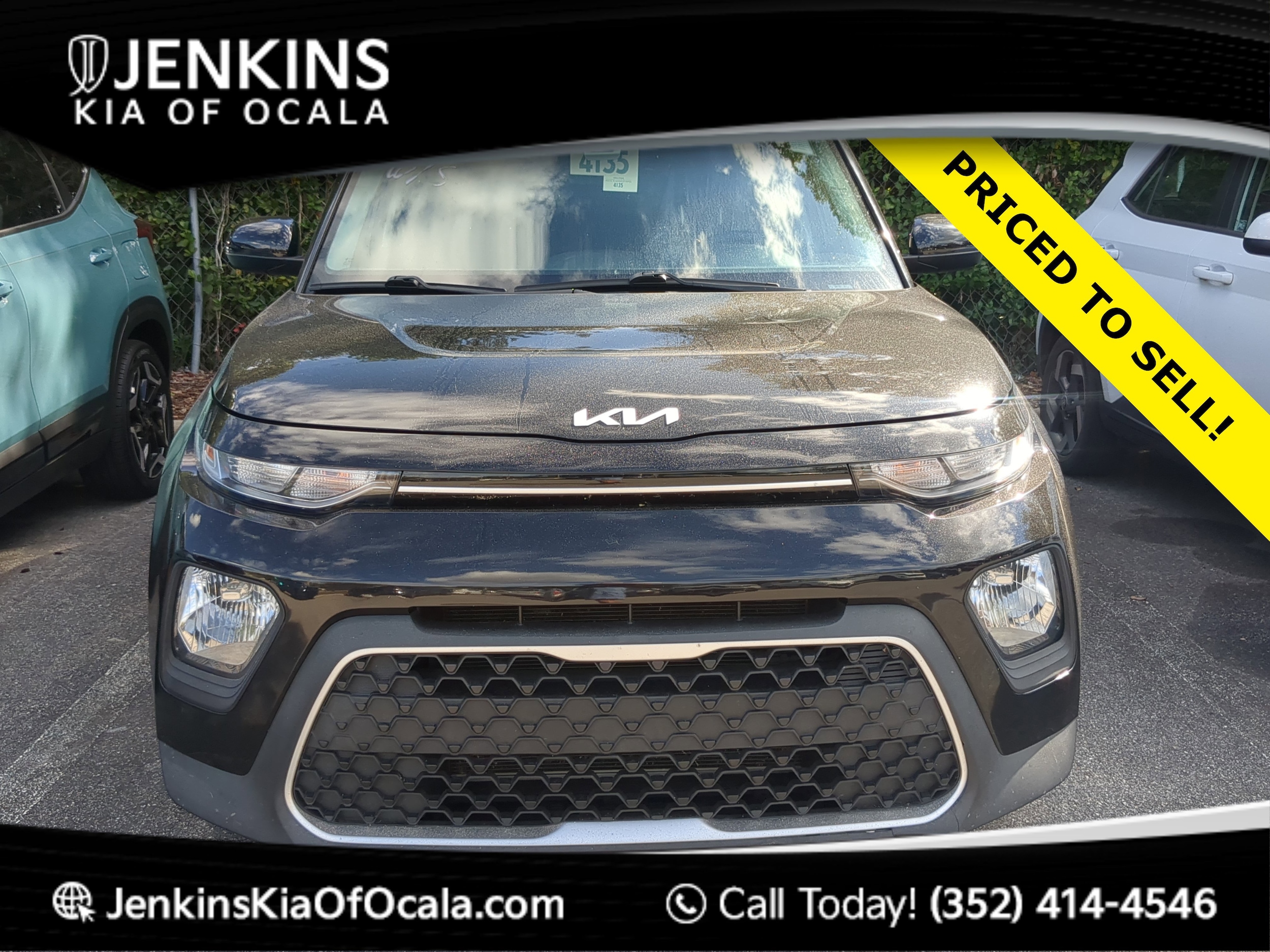 2022 Kia Soul LX's photo