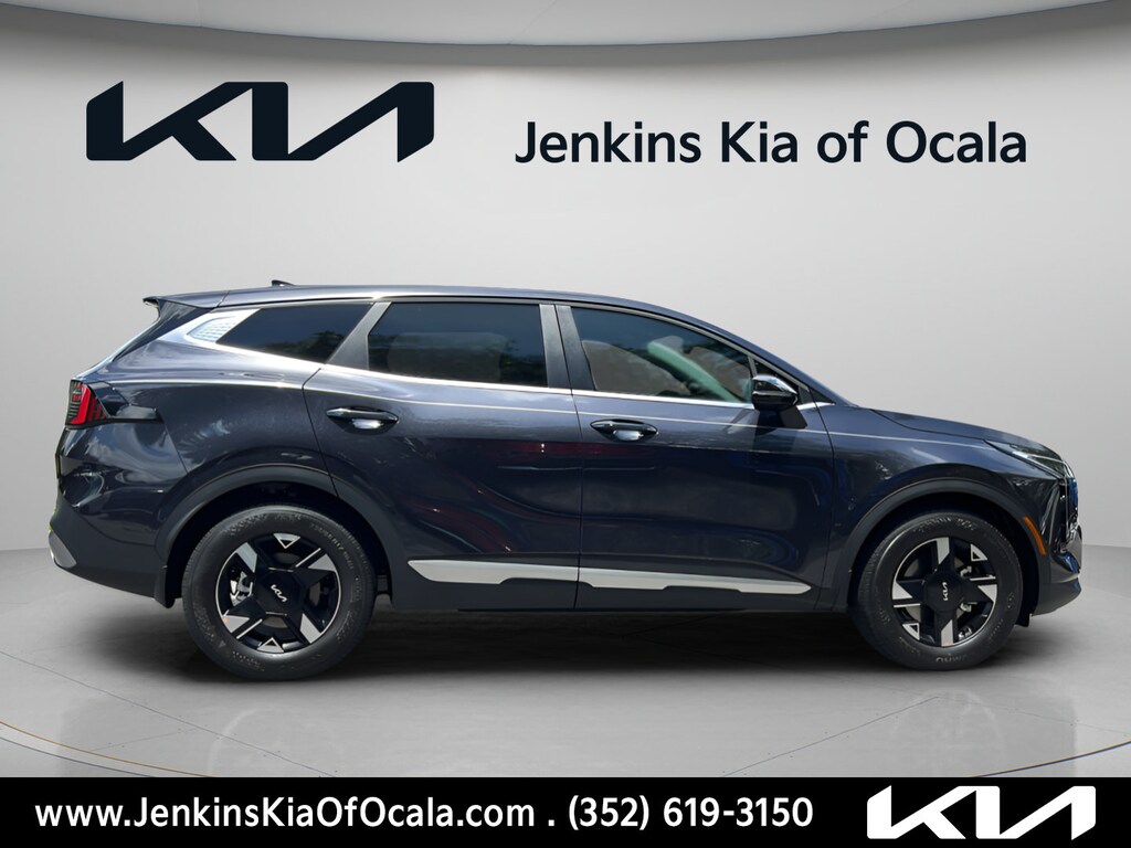New 2026 Kia Sportage LX SUV