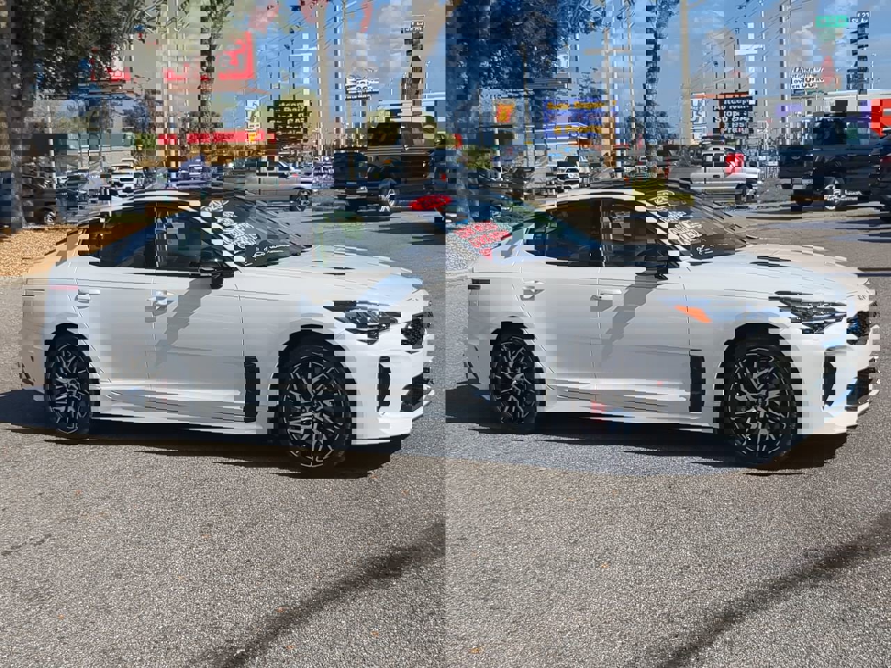 2023 Kia Stinger GT-Line photo 2