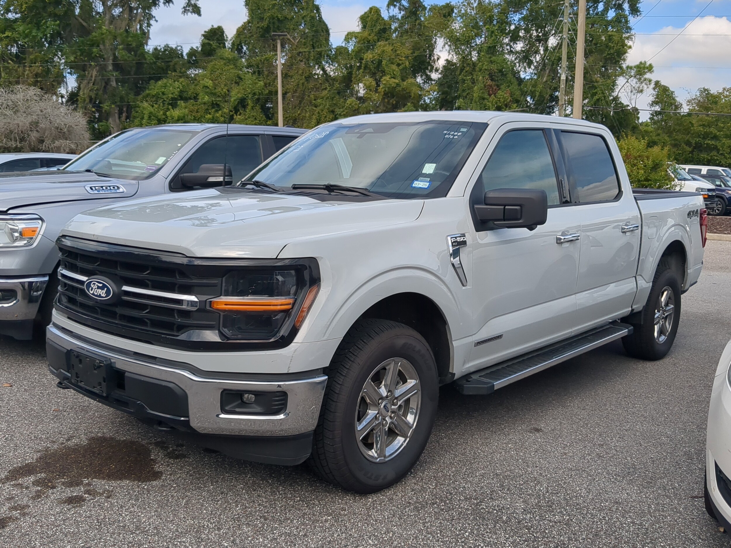 2024 Ford F-150 XLT photo 2