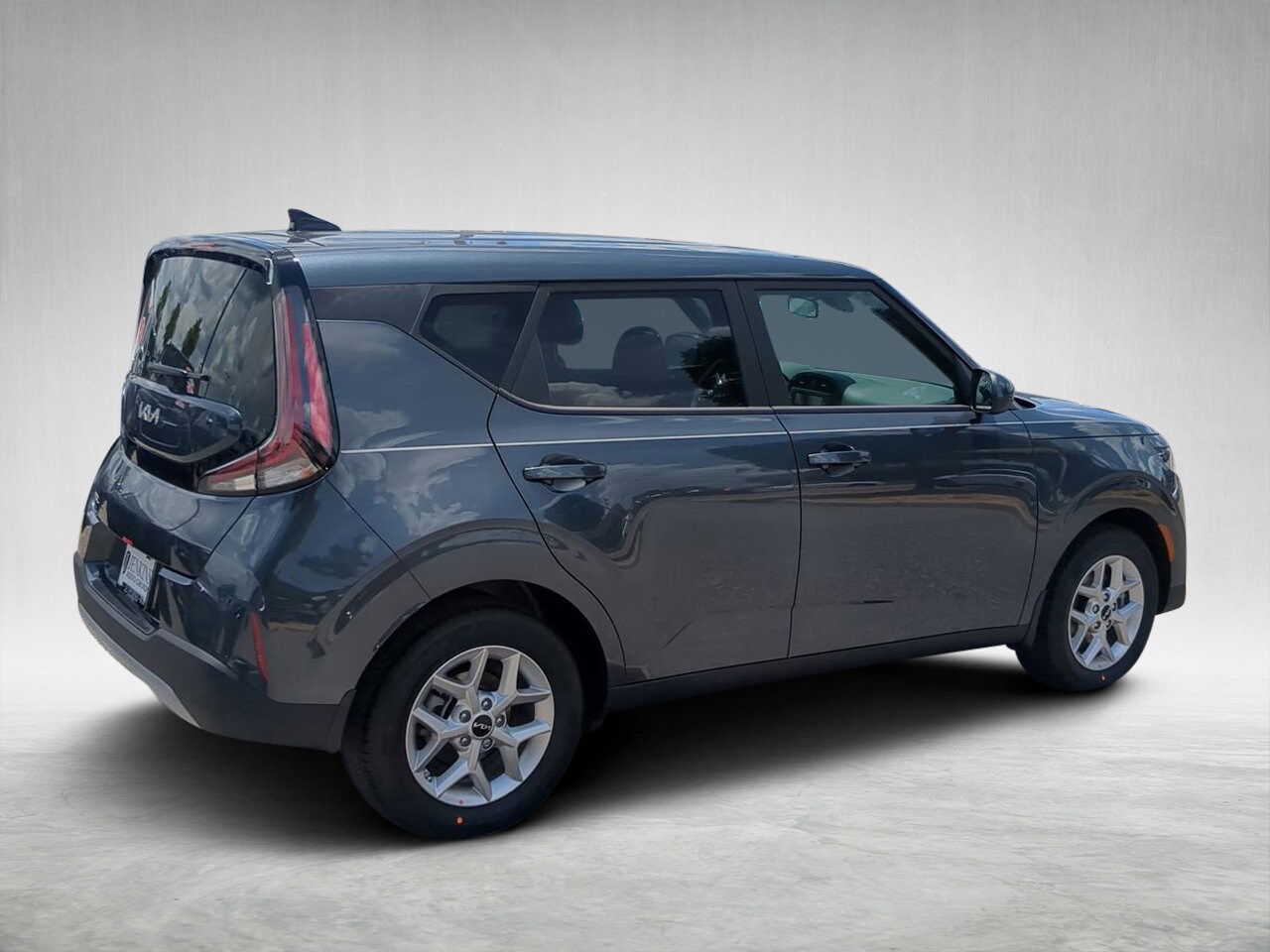 2025 Kia Soul LX photo 3
