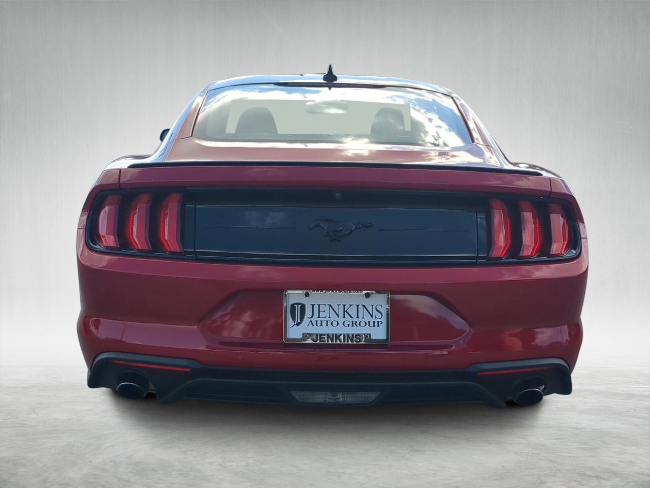 2023 Ford Mustang EcoBoost photo 3