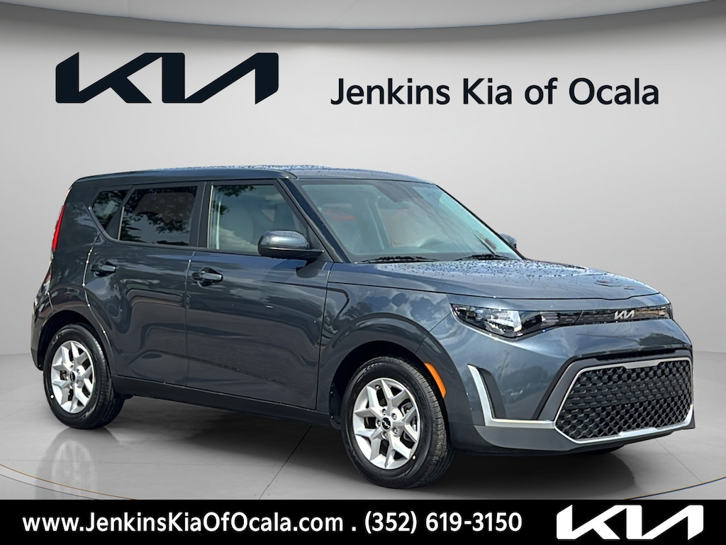Certified 2025 Kia Soul LX Hatchback