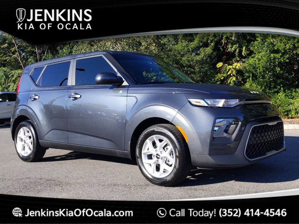 Used 2022 Kia Soul LX Hatchback