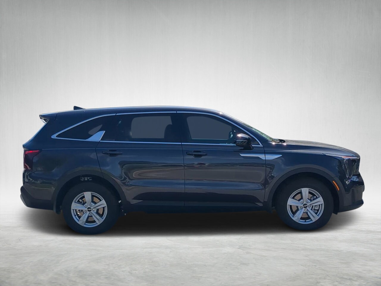2026 Kia Sorento LX photo 2