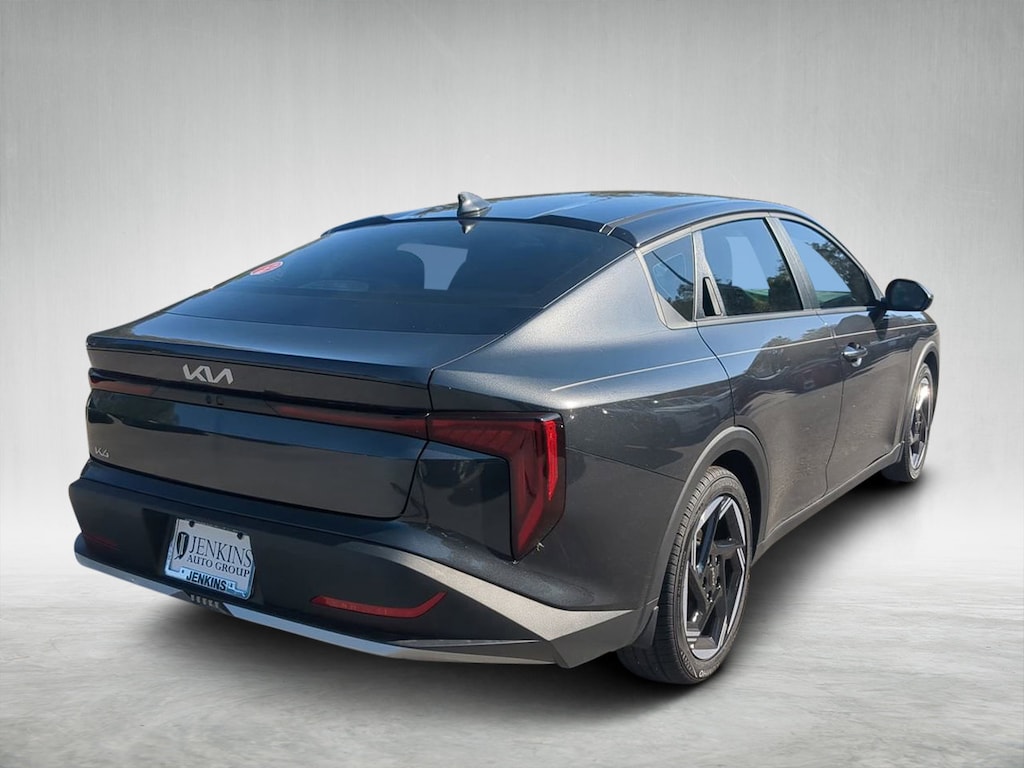 New 2025 Kia K4 EX Sedan