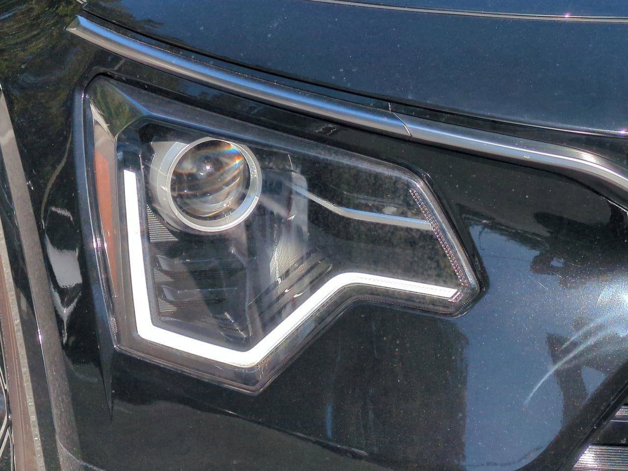 2025 Kia Niro EX Touring - Photo 13