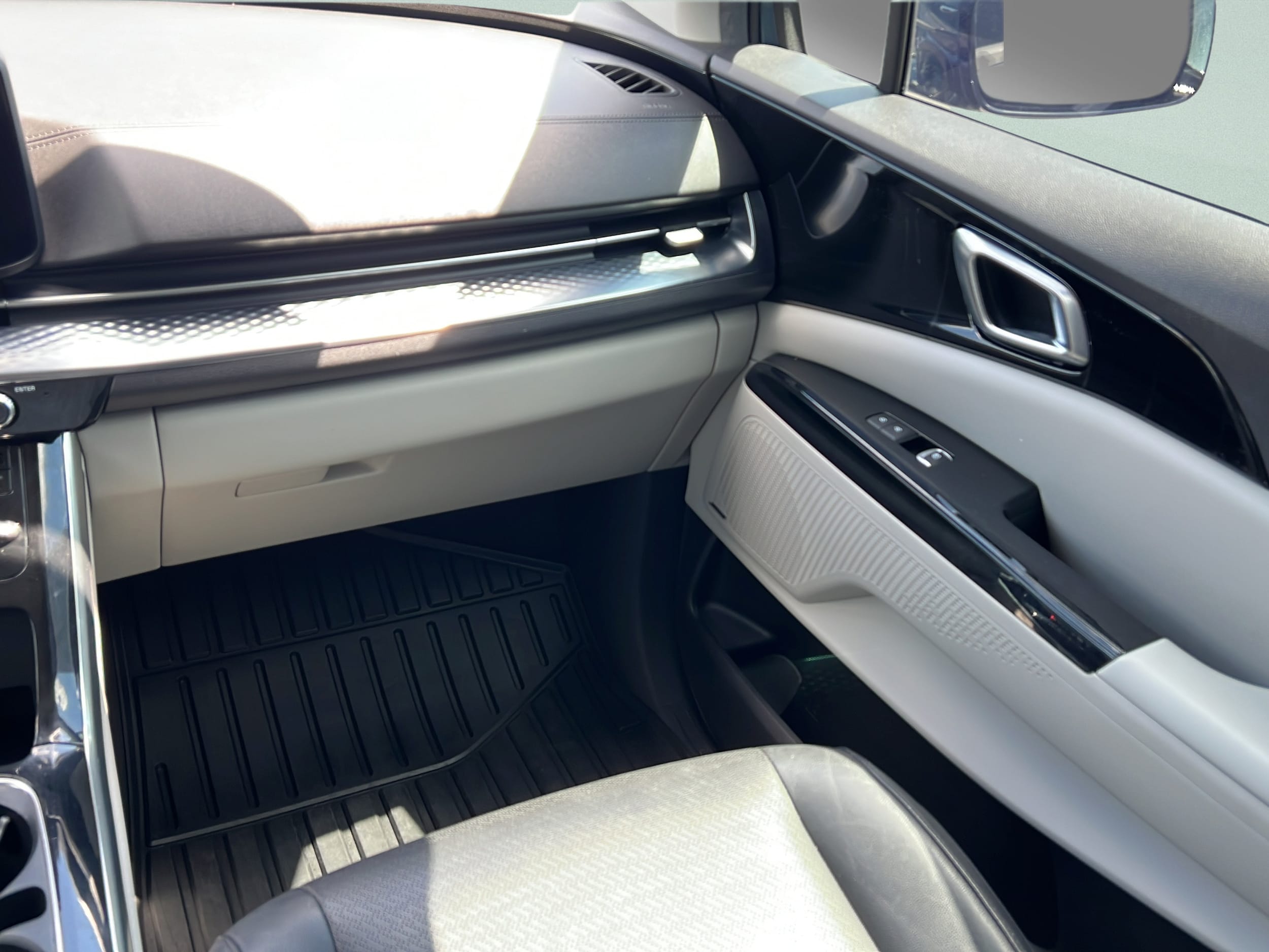 2023 Kia Carnival SX Prestige - Photo 18