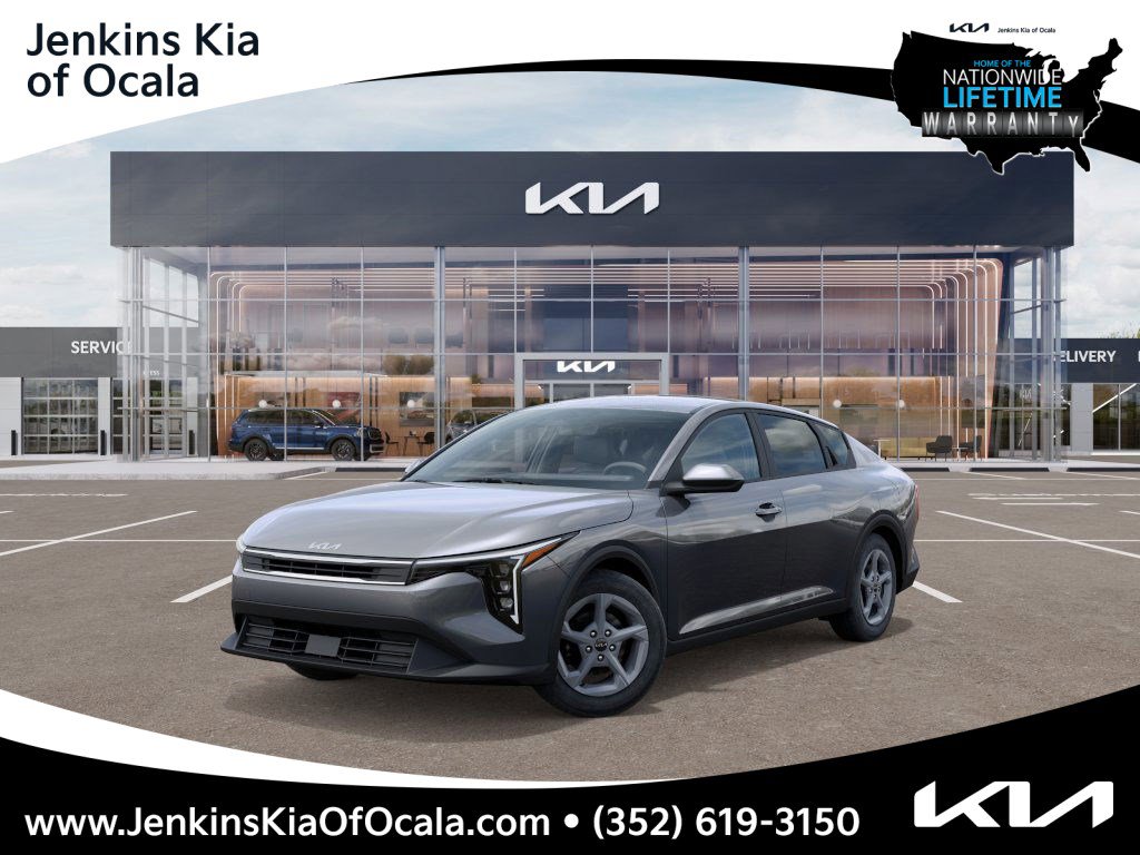 2025 Kia K4 LXS's photo