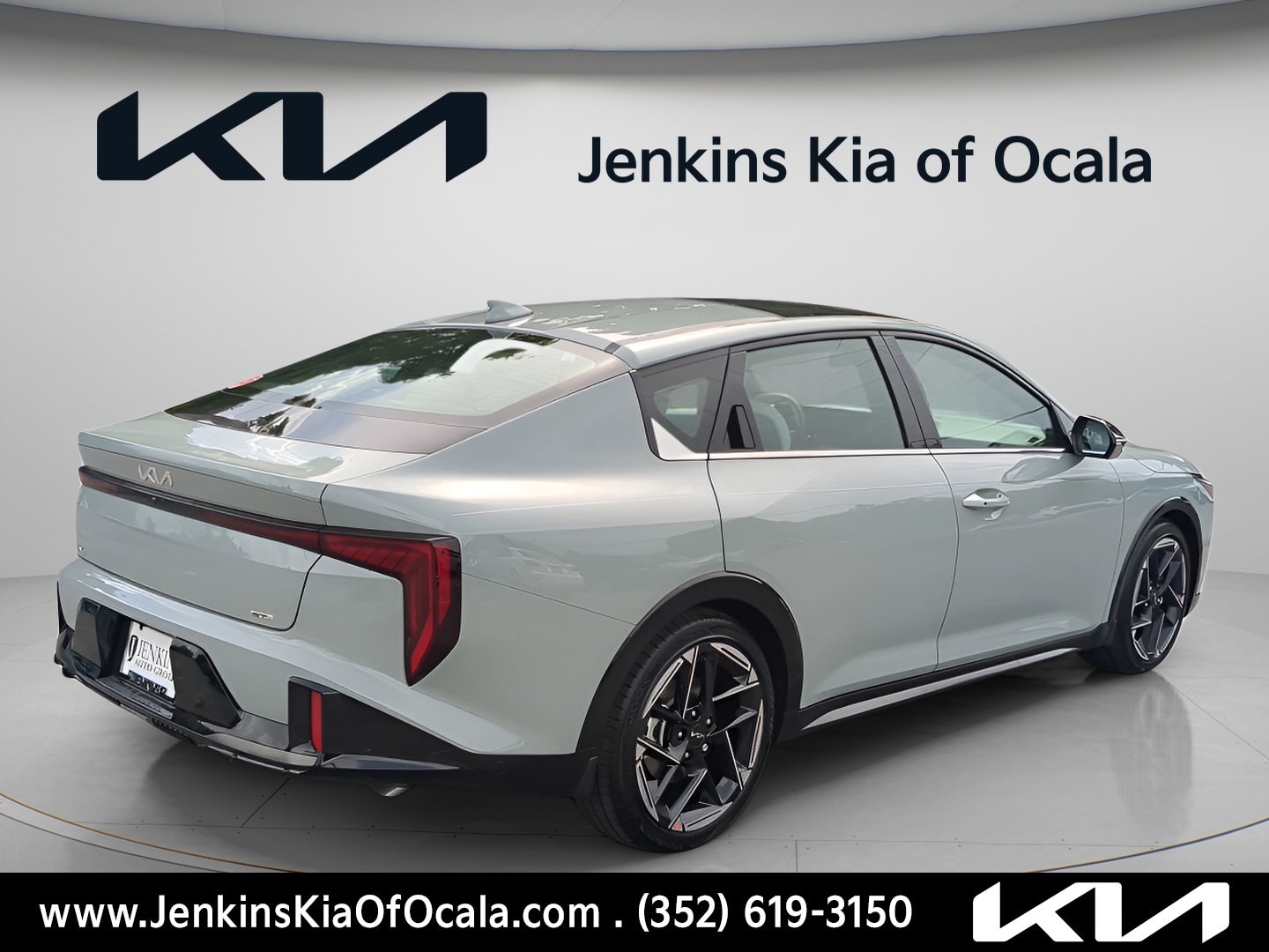 2025 Kia K4 GT-Line - Photo 3