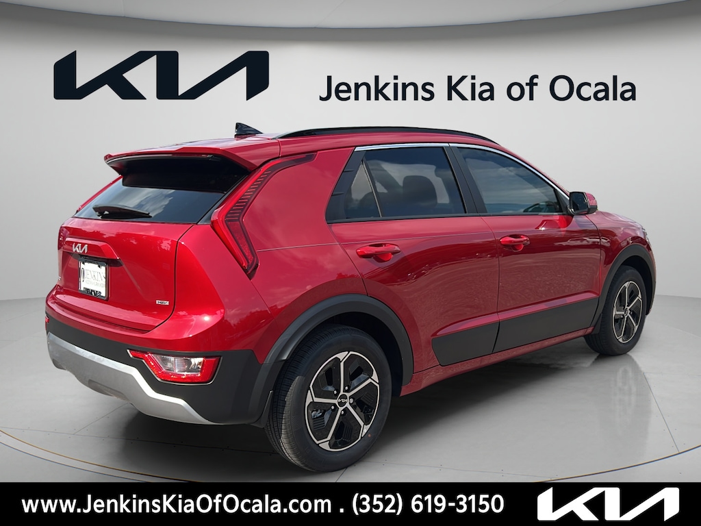 New 2026 Kia Niro LX SUV