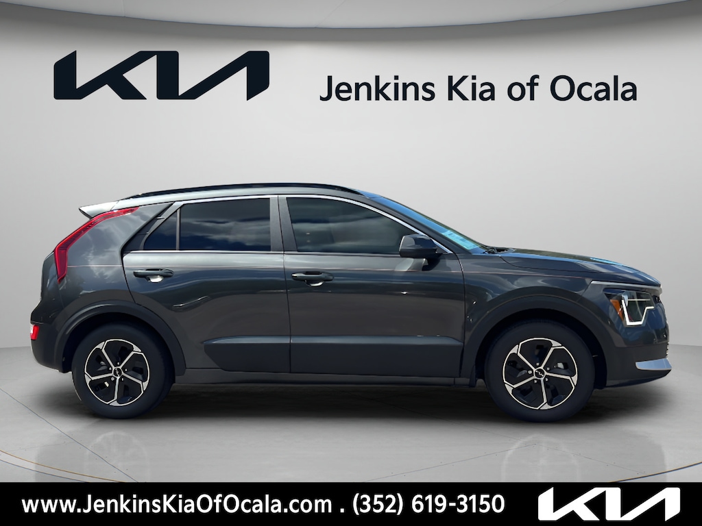 New 2026 Kia Niro LX SUV