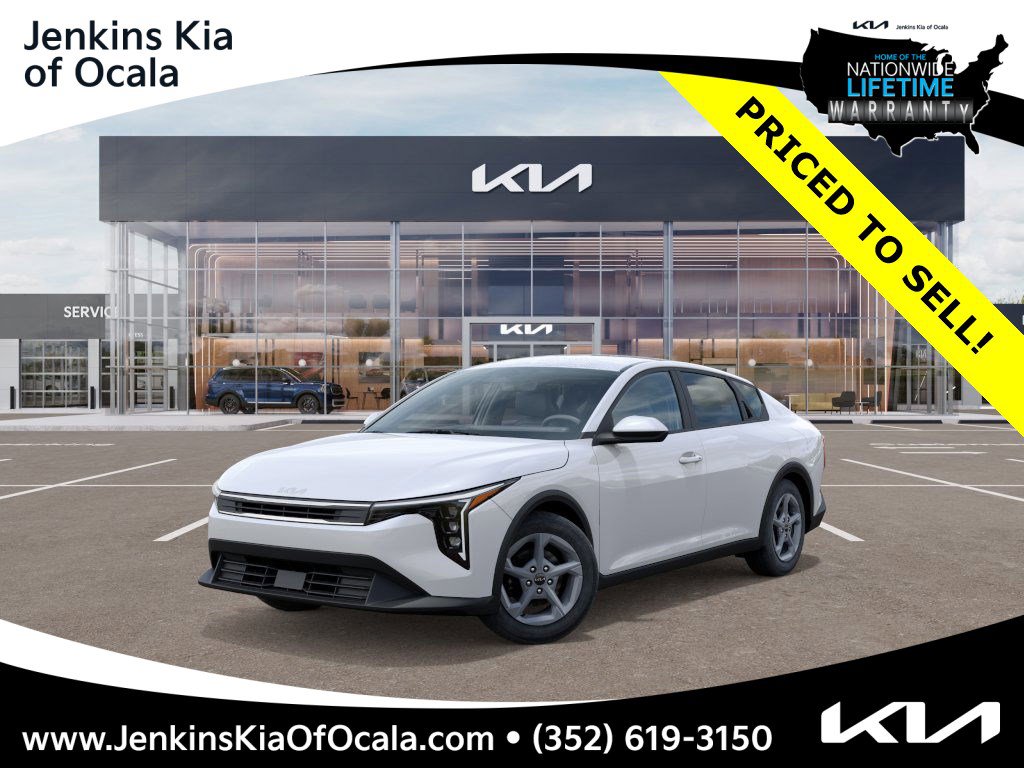 2025 Kia K4 LXS's photo