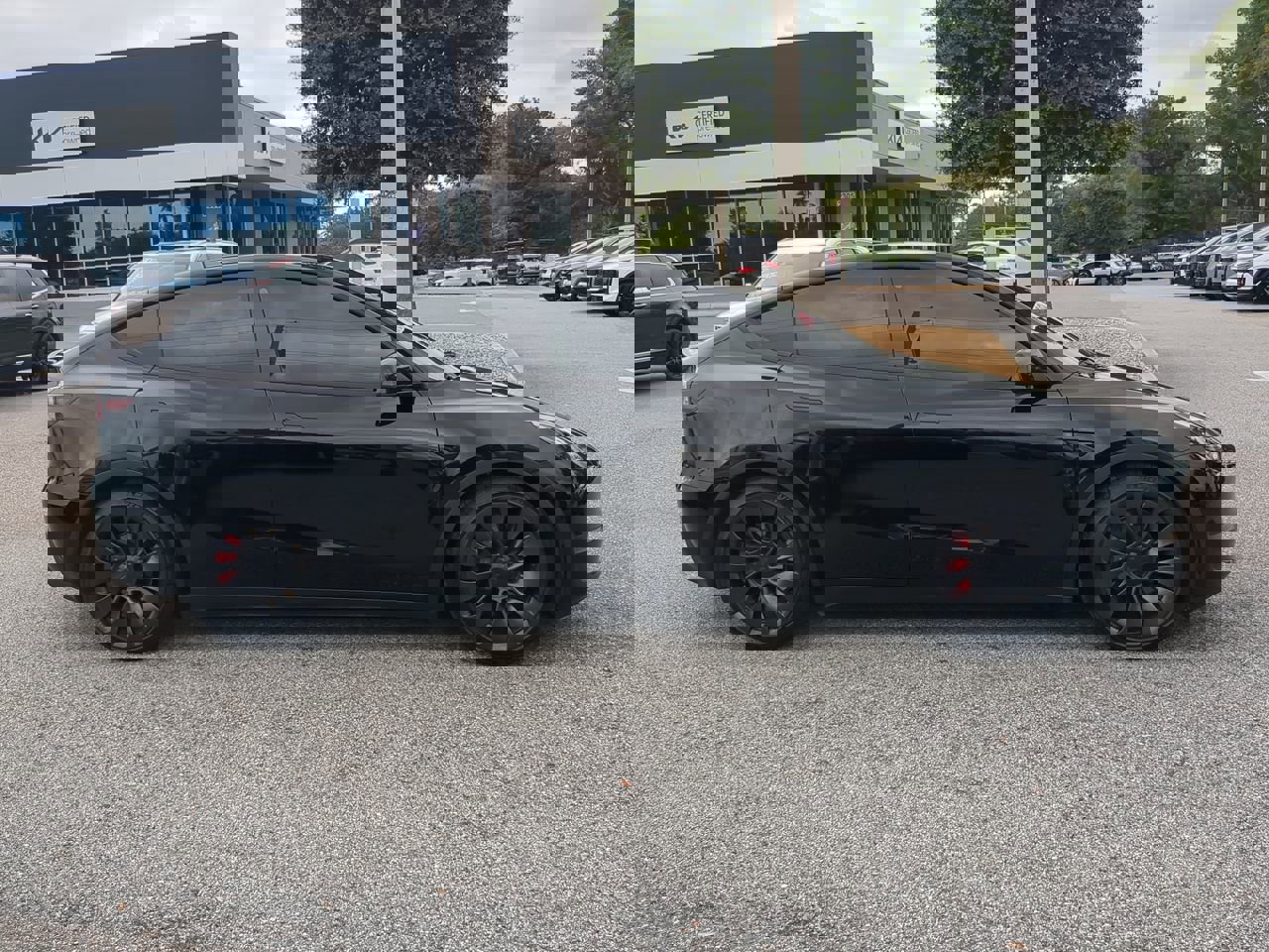 2023 Tesla Model Y Performance photo 3