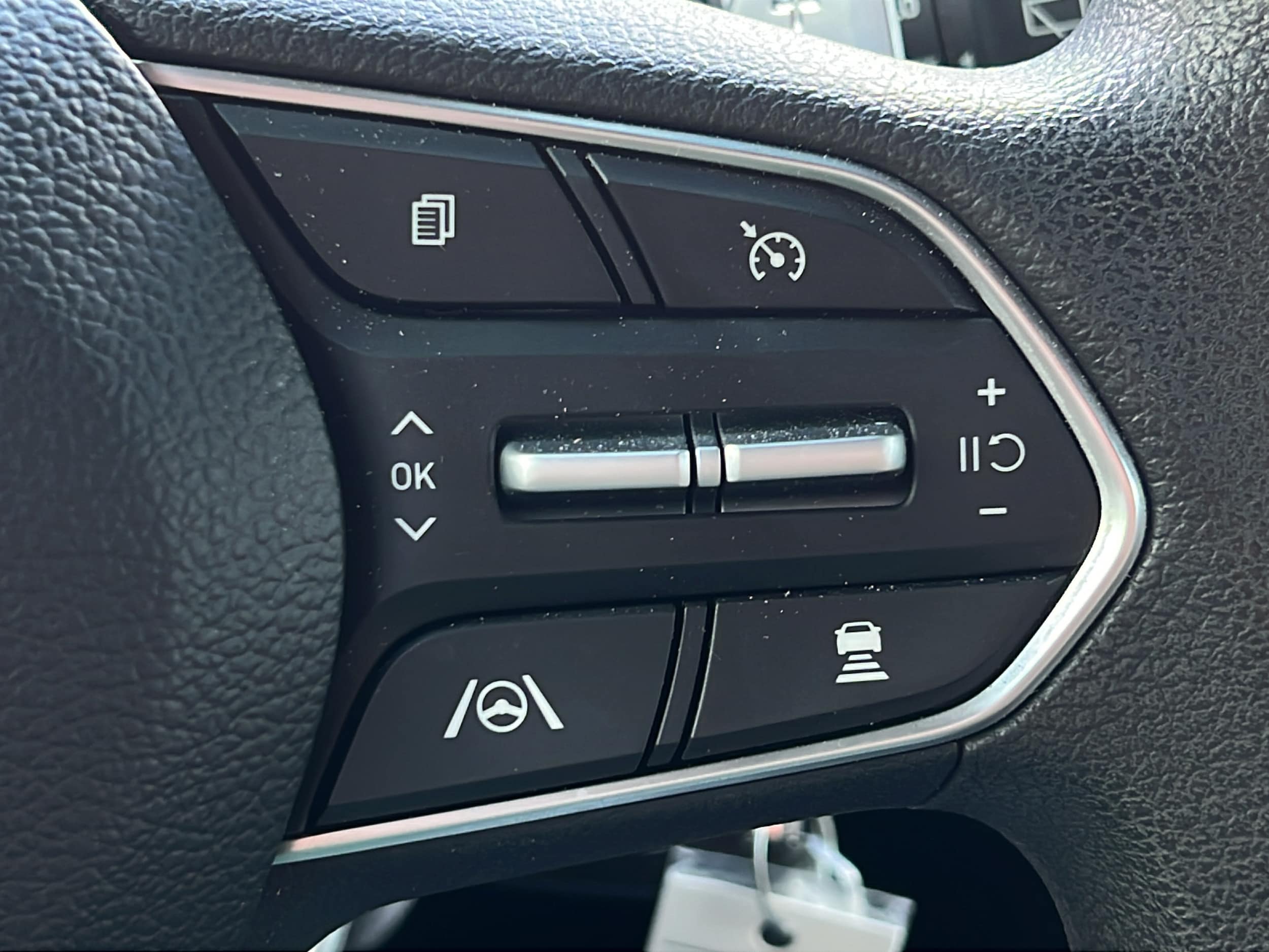 2023 Hyundai Santa Fe SE - Photo 27