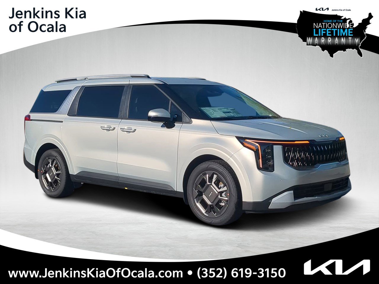 2026 Kia Carnival EX's photo