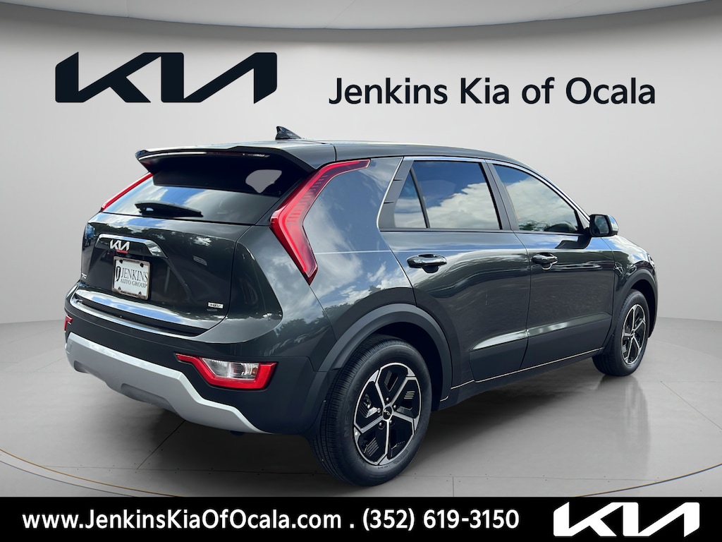 New 2026 Kia Niro LX SUV
