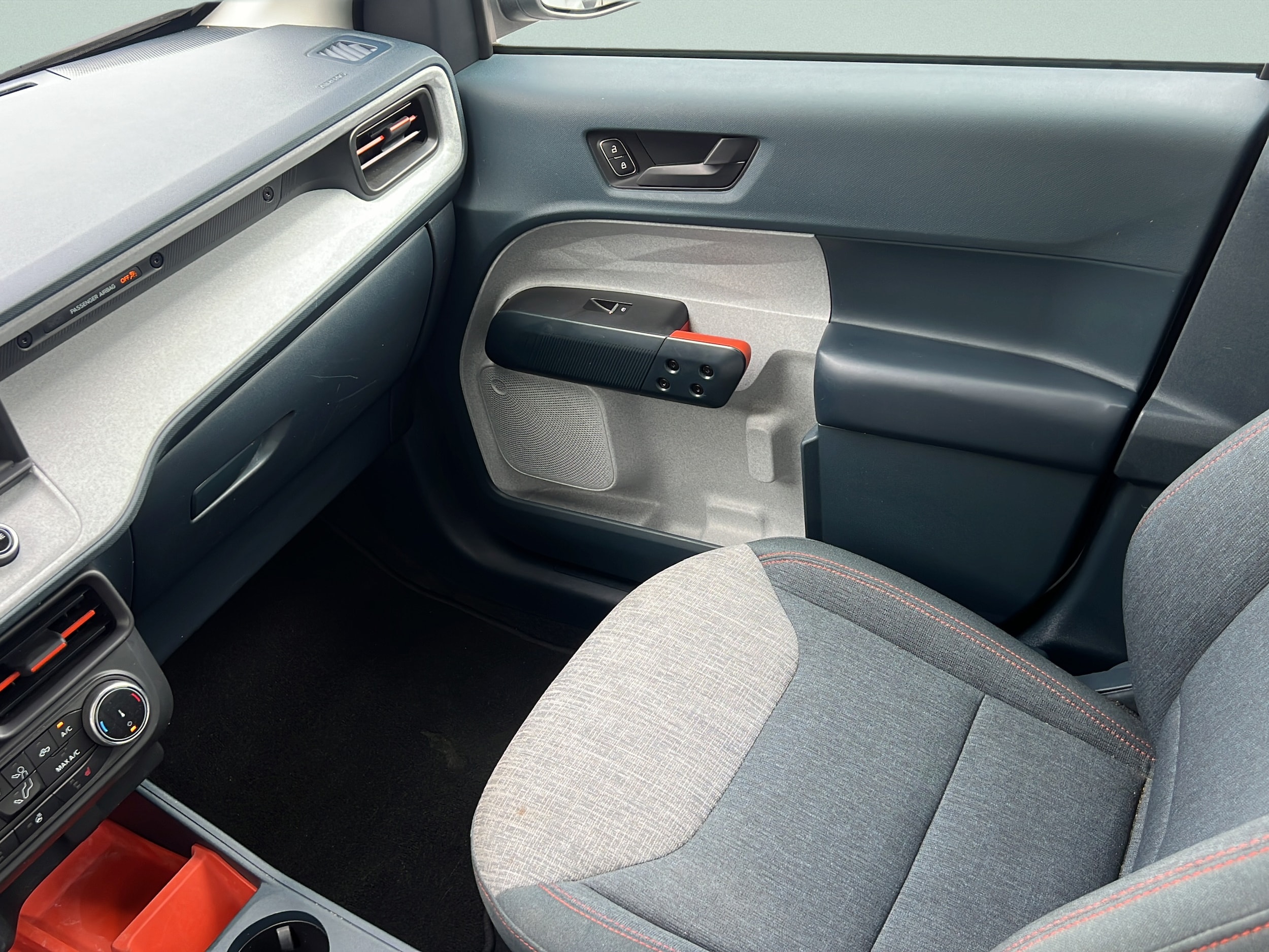 2023 Ford Maverick XLT - Photo 17