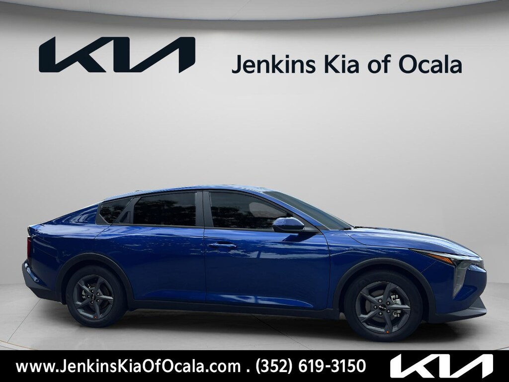 New 2026 Kia K4 LXS Sedan