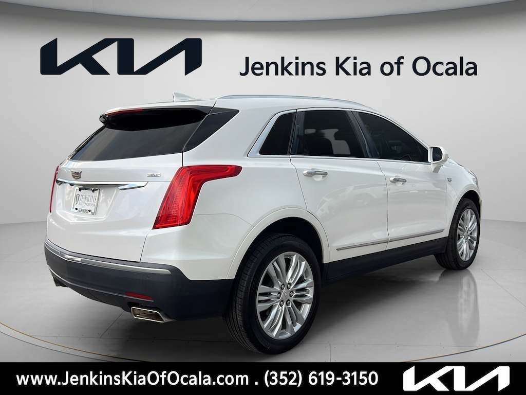Used 2017 CADILLAC XT5 Premium Luxury FWD SUV