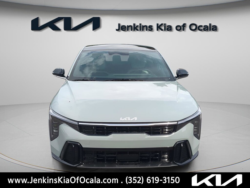 New 2025 Kia K4 GT-Line Sedan