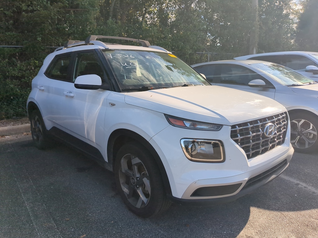 Used 2021 Hyundai Venue SEL SUV