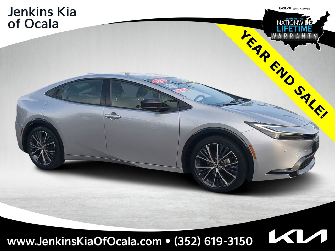 2023 Toyota Prius XLE's photo