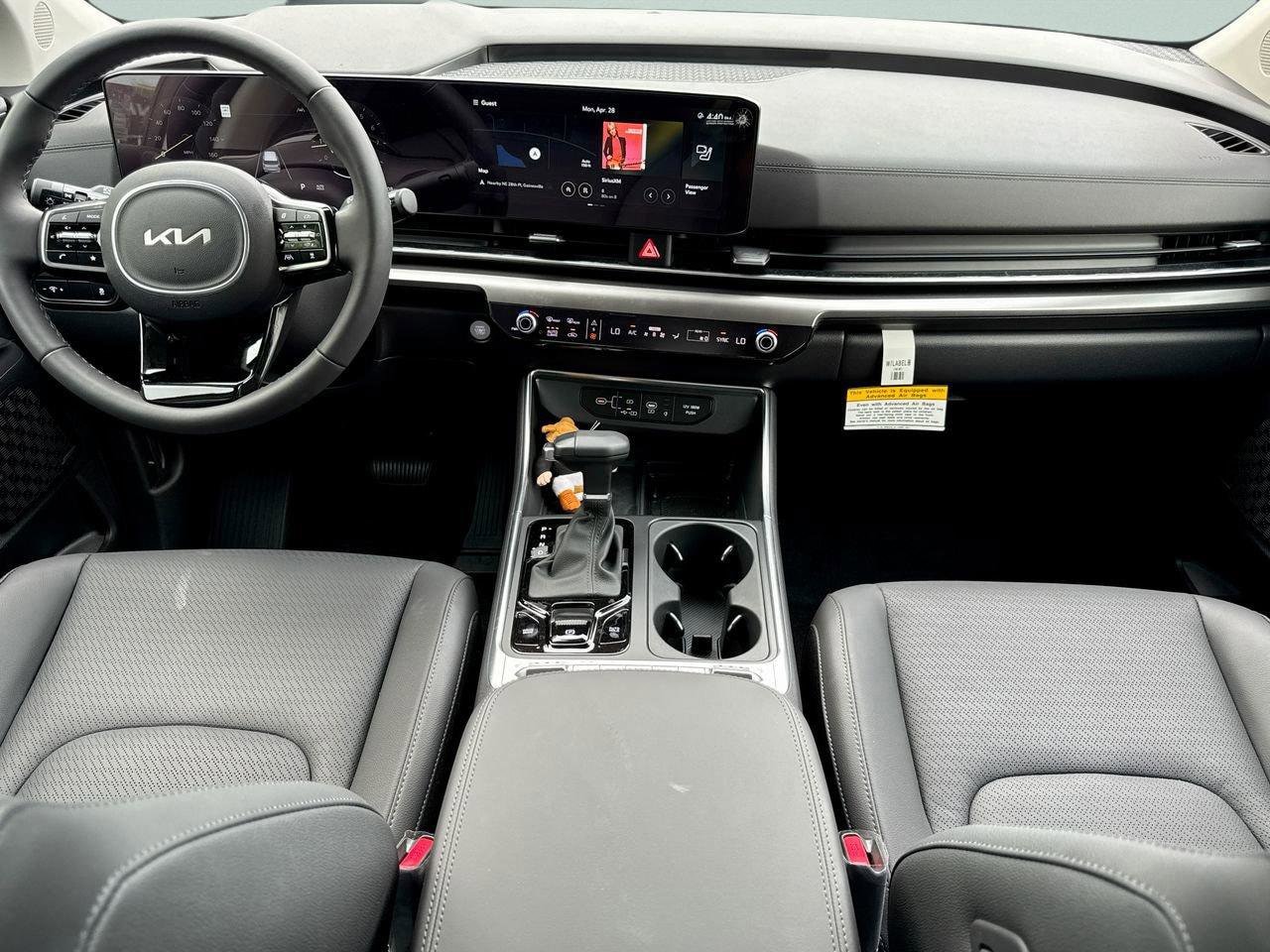 2025 Kia Carnival SX Prestige - Photo 14