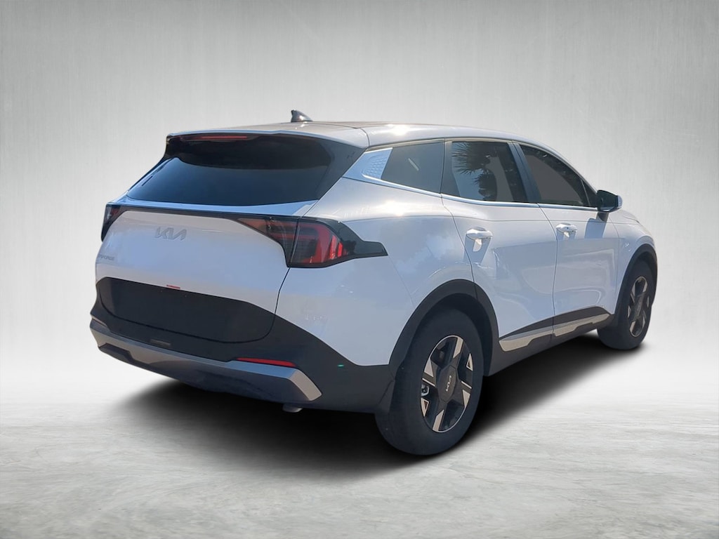 New 2026 Kia Sportage LX SUV