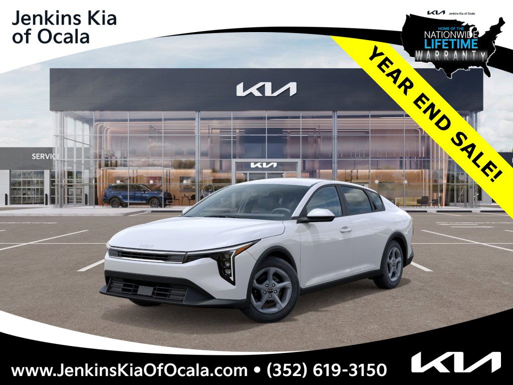 2025 Kia K4 LXS's photo