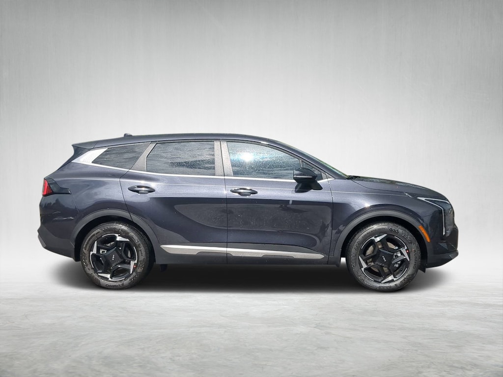 New 2026 Kia Sportage EX SUV