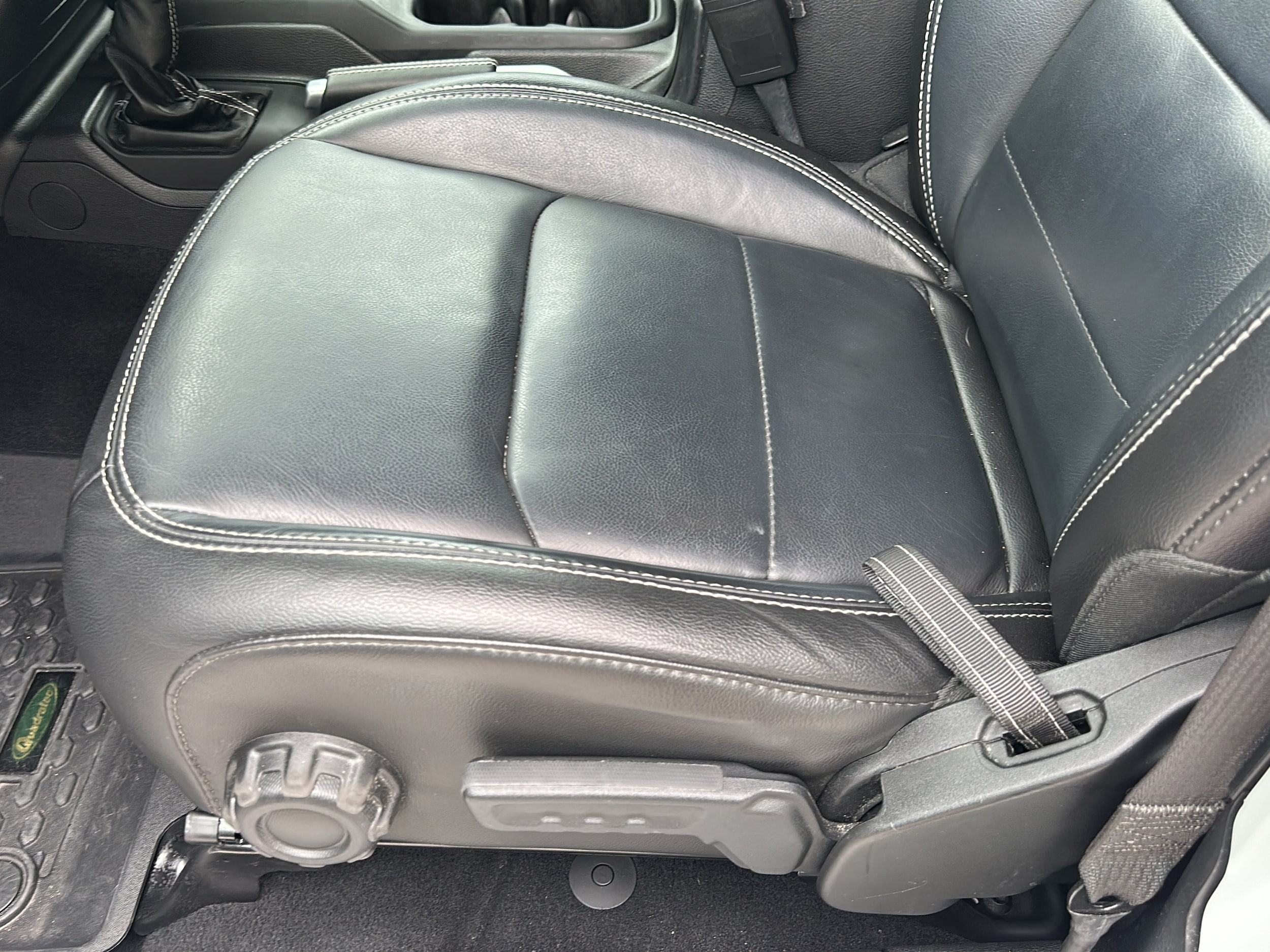 2021 Jeep Wrangler Unlimited Sahara - Photo 18