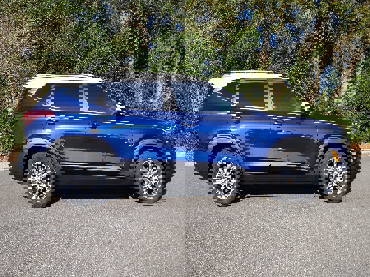 2022 Kia Seltos S photo 3