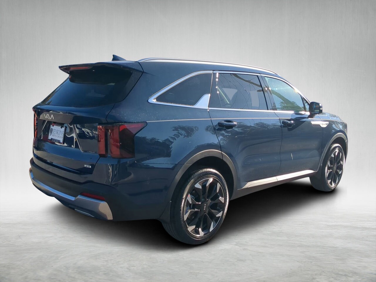 2025 Kia Sorento EX photo 3