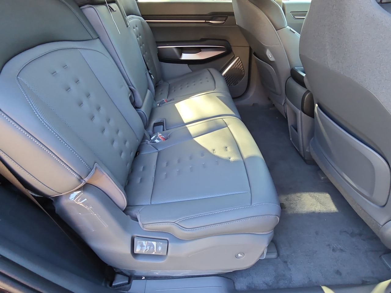 2026 Kia EV9 Wind - Photo 18