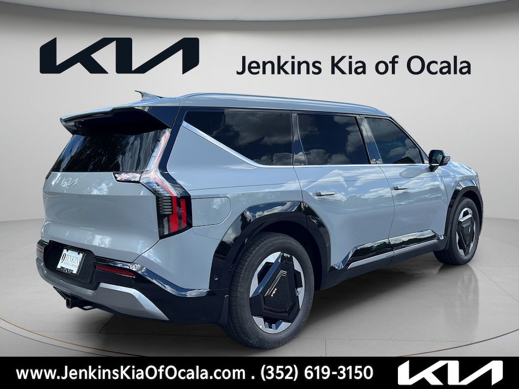 New 2026 Kia EV9 Land SUV
