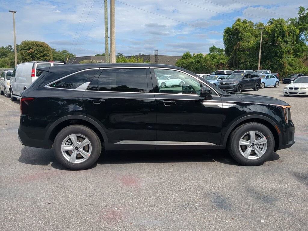 New 2026 Kia Sorento LX SUV