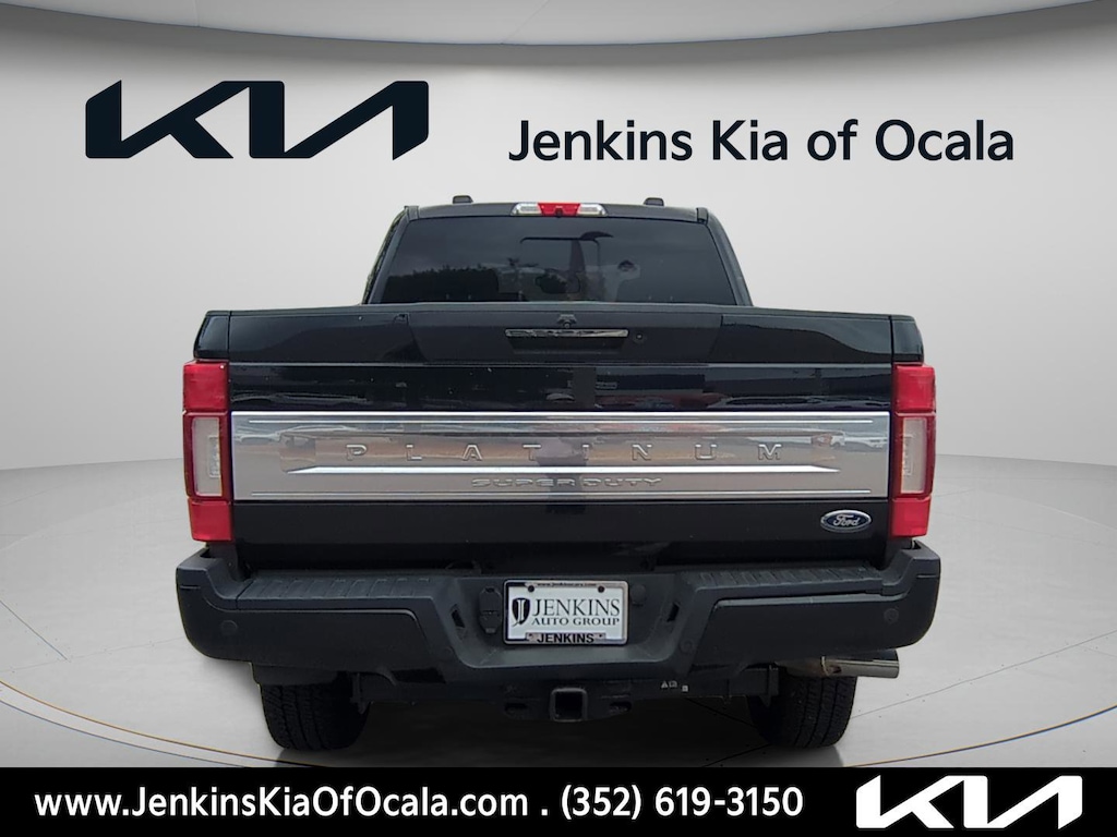 Used 2020 Ford F-250 Platinum Truck Crew Cab
