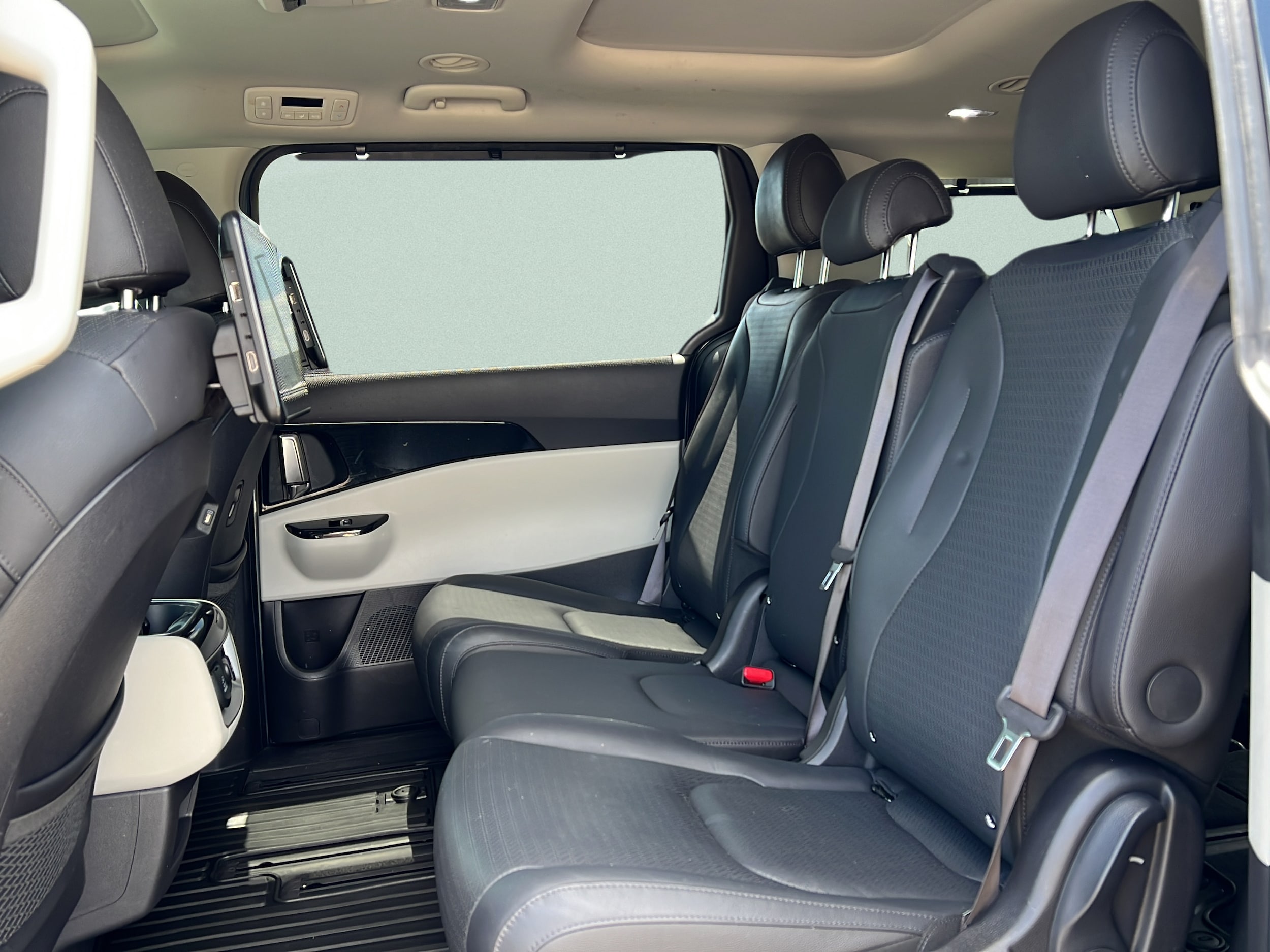 2023 Kia Carnival SX Prestige - Photo 13