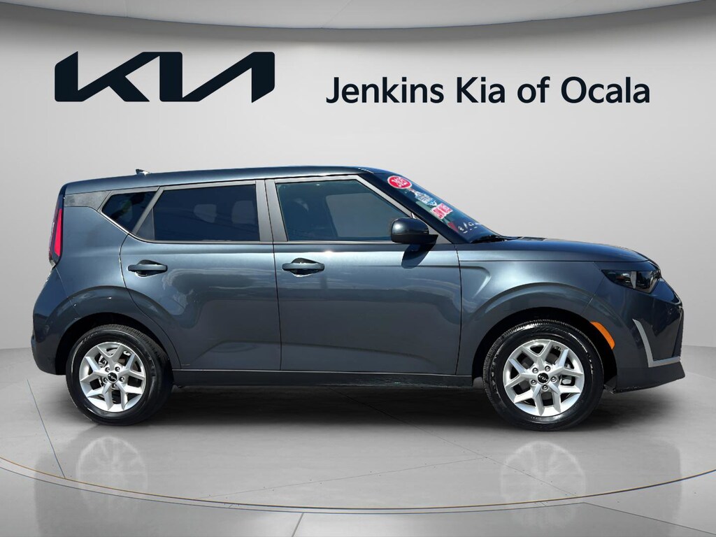 Certified 2025 Kia Soul LX Hatchback