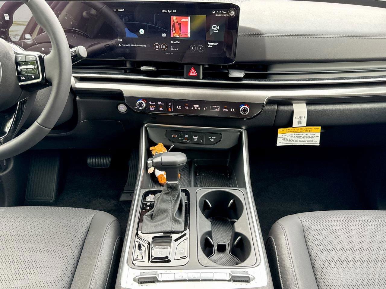 2025 Kia Carnival SX Prestige - Photo 17