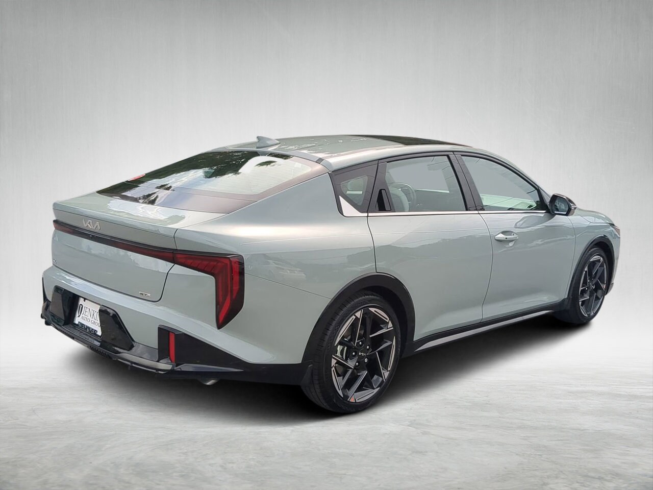2025 Kia K4 GT-Line photo 3