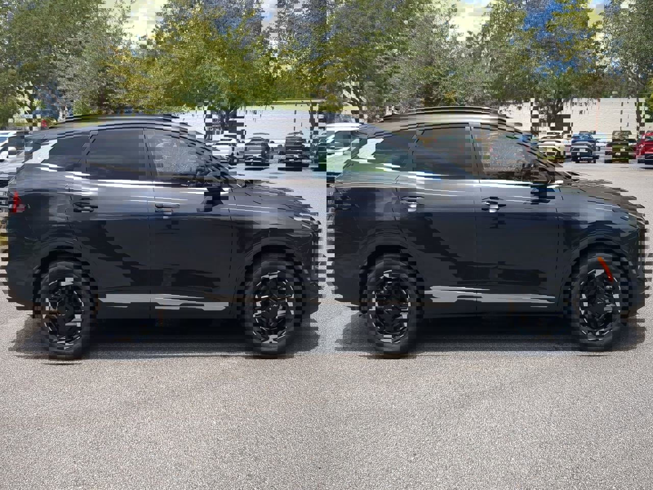 2026 Kia Sportage EX photo 2