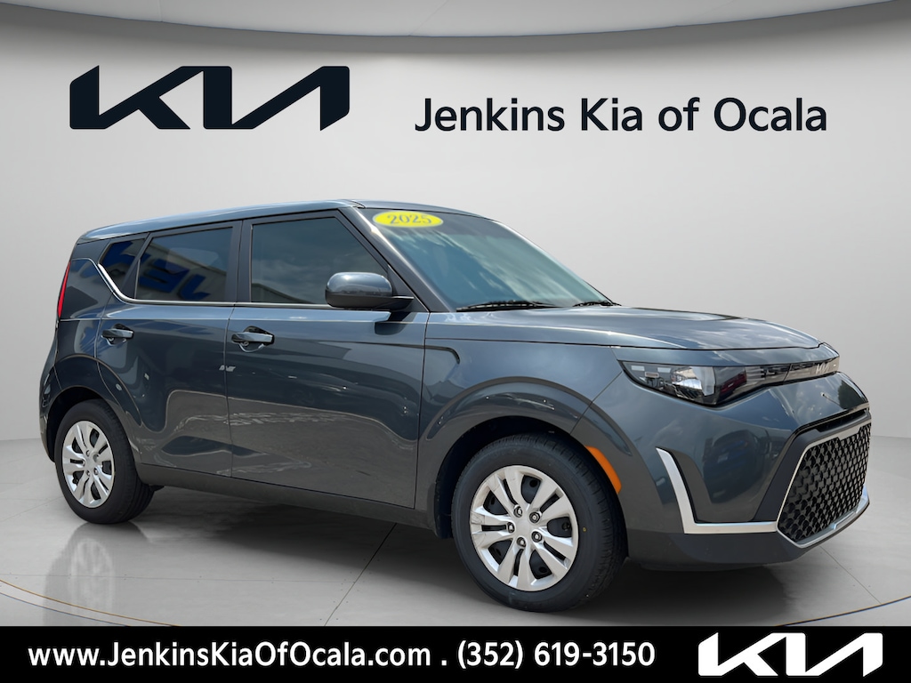 Used 2025 Kia Soul LX Hatchback