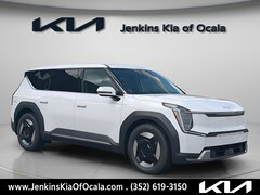 2026 Kia EV9 Light Long Range SUV