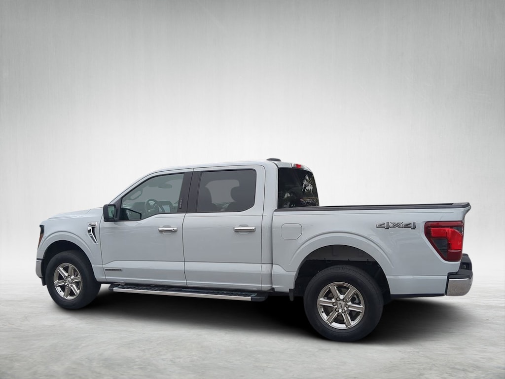 Used 2024 Ford F-150 XLT Truck SuperCrew Cab